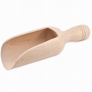 Schepje klein beukenhout; lengte 9,2 cm