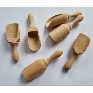 Schepje beukenhout "meelschepje"  lengte 8,8 cm