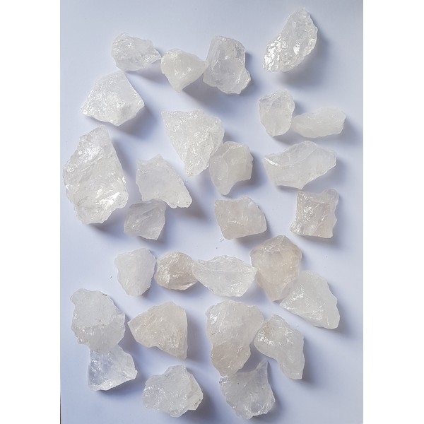 Brokken Bergkristal 1 kg (ca 25 brokjes) herkomst: Brazilië