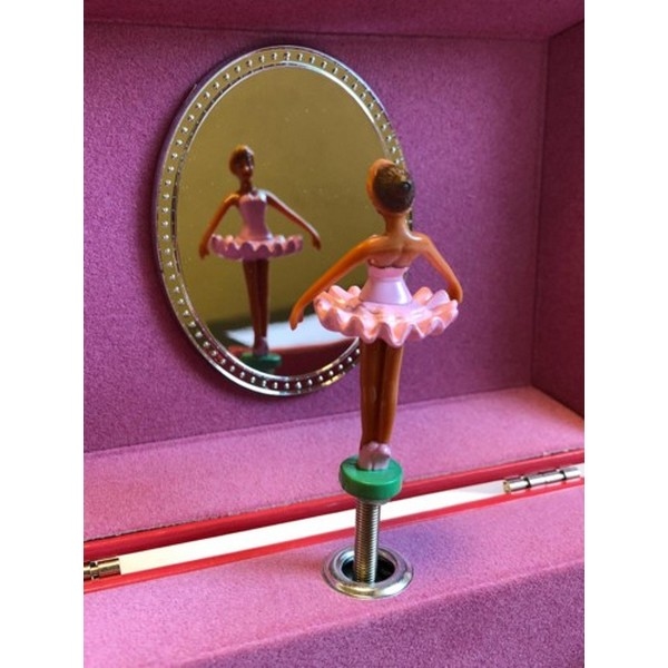 Byouxmuziekdoos Ballerina vol met Hartjes
