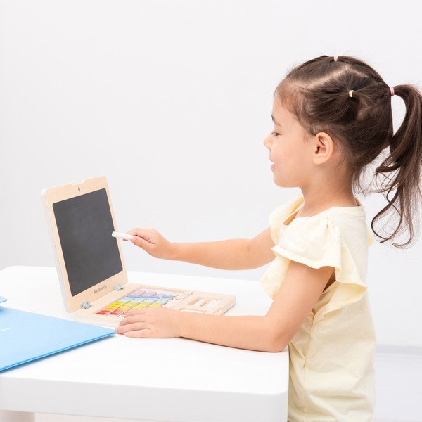 Mijn eerste Laptop - New Classic Toys, (nog 1x)