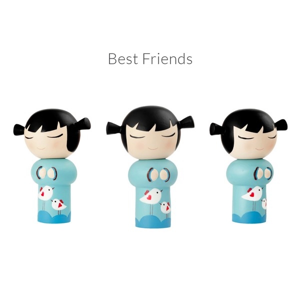 Momiji Doll - Best Friends met mini button