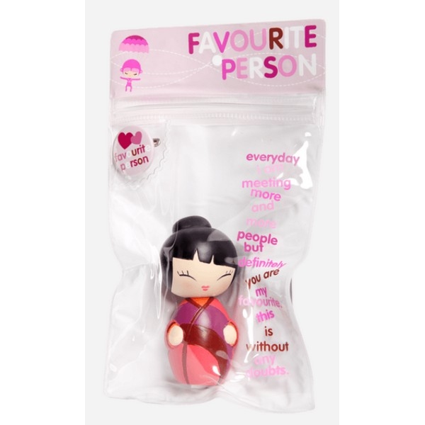 Momiji Doll - Favourite Person met mini button