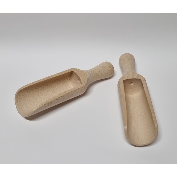 Schepje groot beukenhout; lengte 14 cm