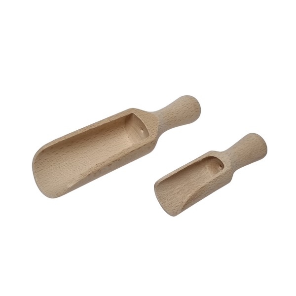 Schepje klein beukenhout; lengte 9,2 cm