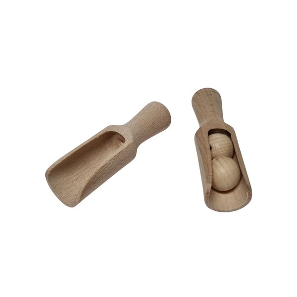 Schepje klein beukenhout; lengte 9,2 cm